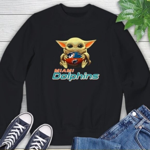 Miami Dolphins Baby Yoda Star Wars NFL Football Christmas Sweatshirt 159 - Picture 1 of 5